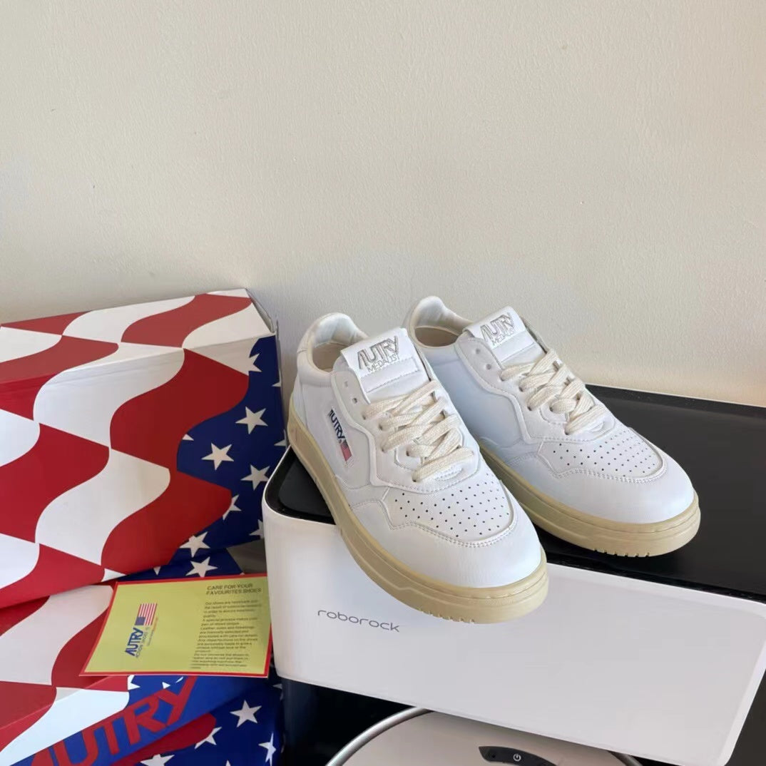 sneaker shoes No2.16-new shoes