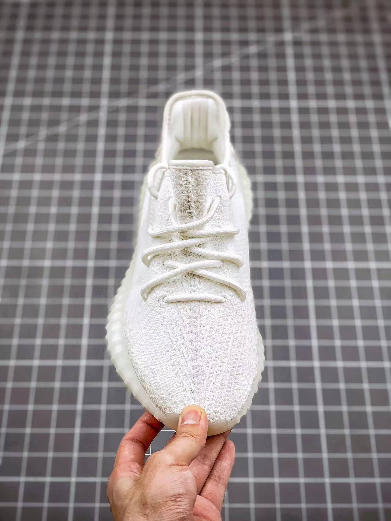 sneaker shoes for women and men