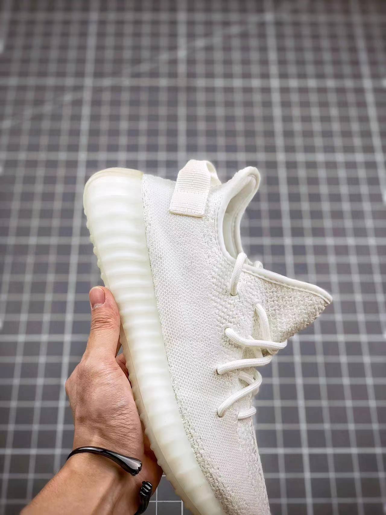 sneaker shoes for women and men
