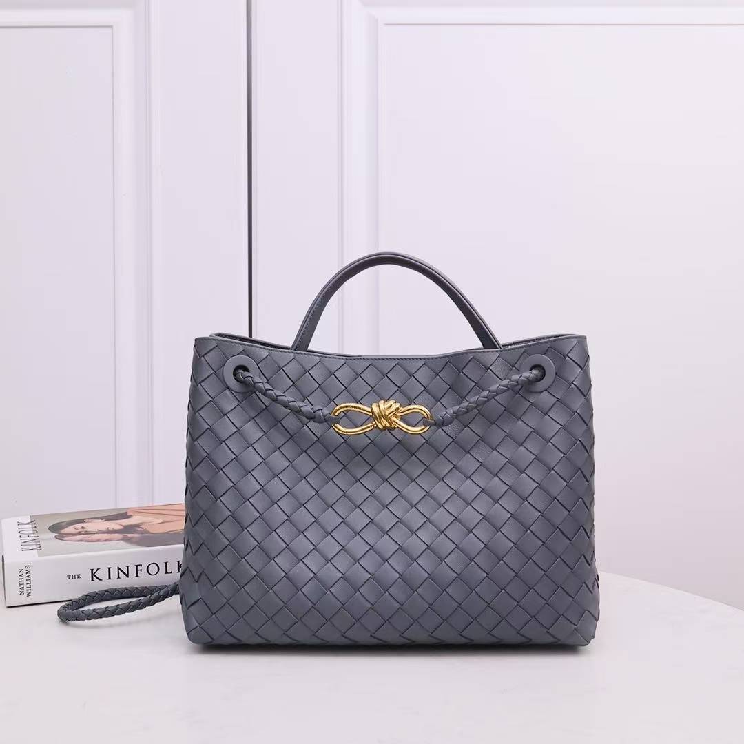Custom luxury women's shoes handbag