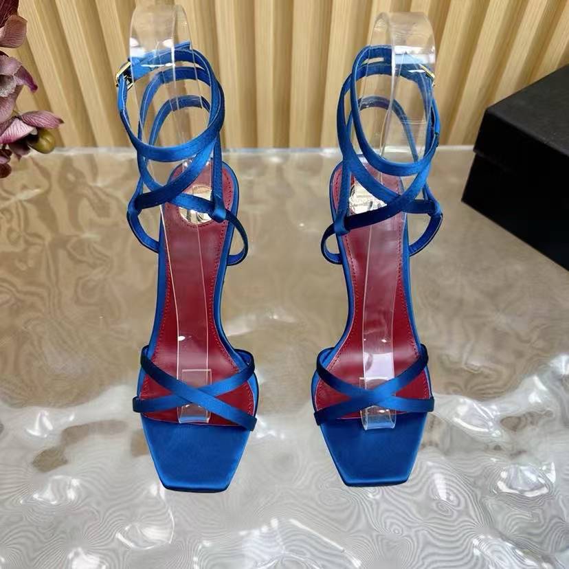 Custom-made luxury high heels