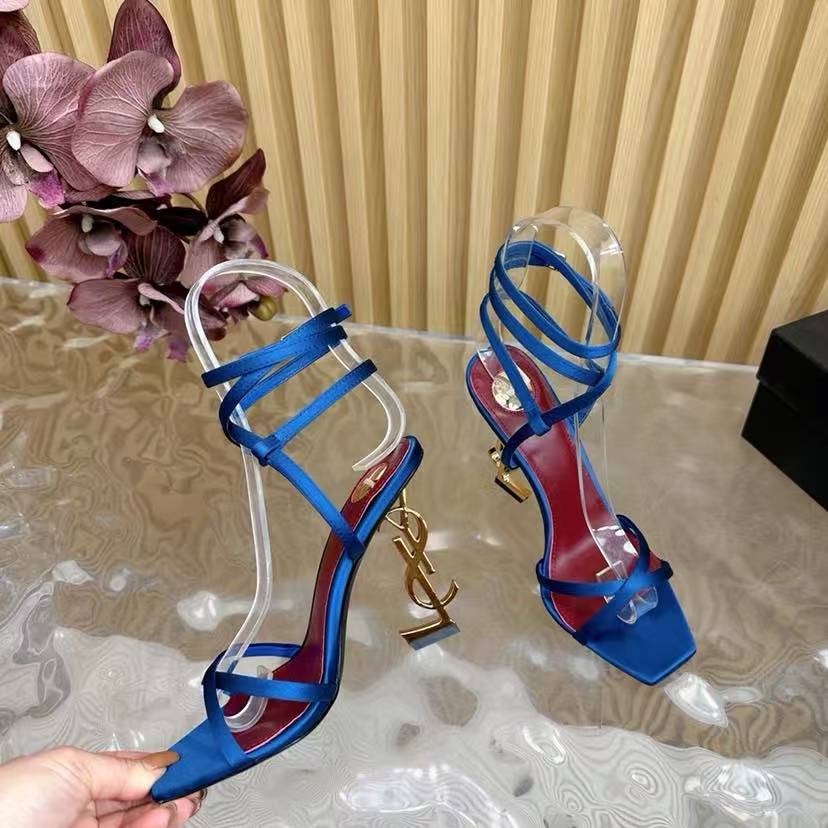 Custom-made luxury high heels
