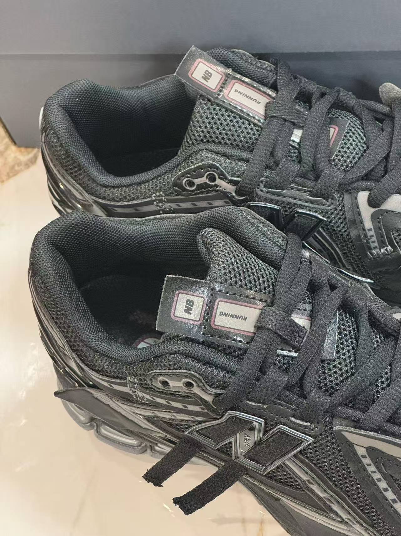snaerk shoes