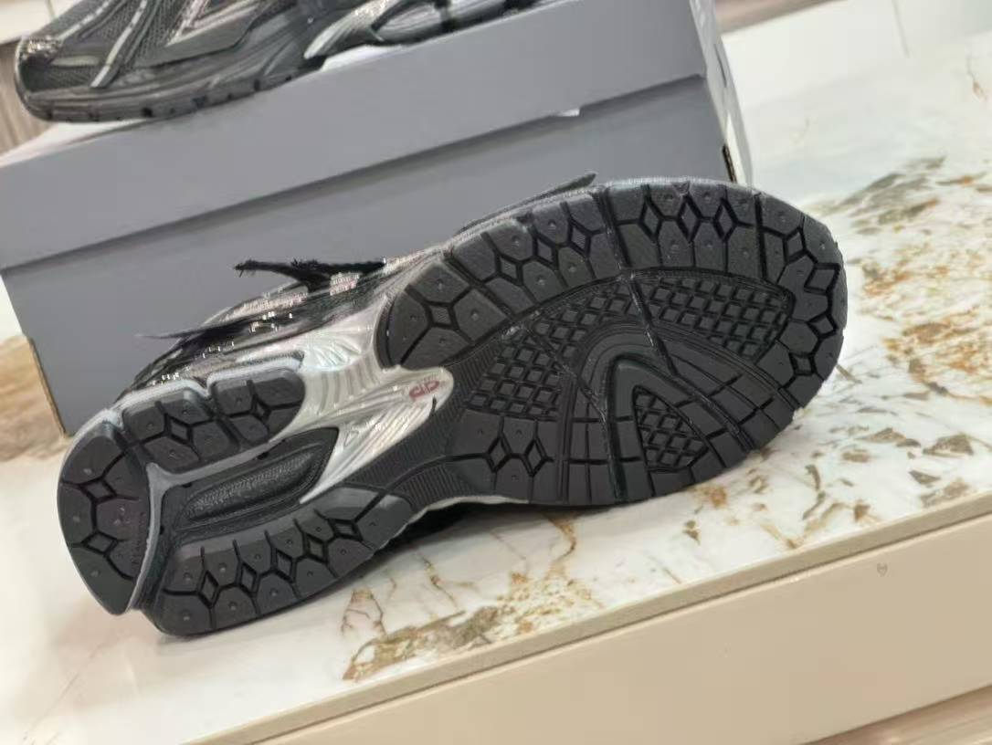 snaerk shoes