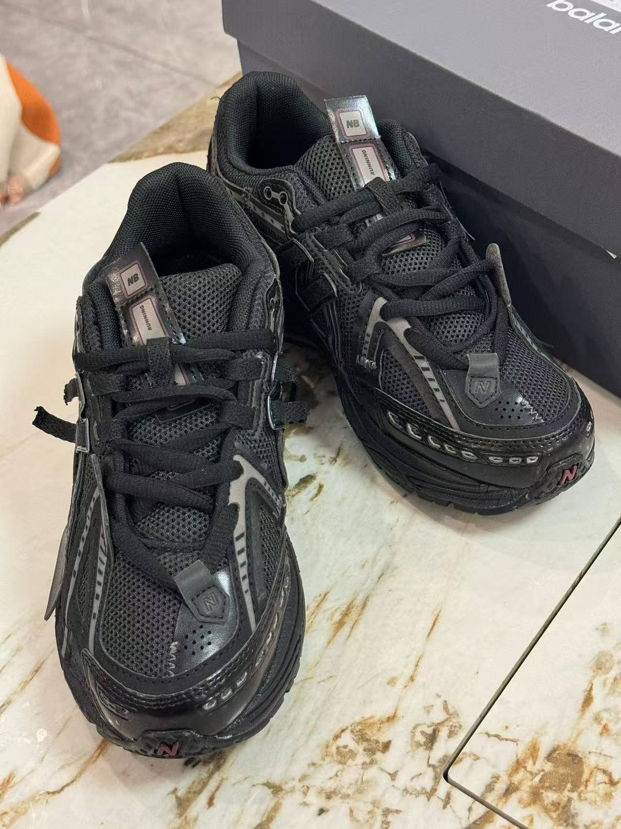 snaerk shoes