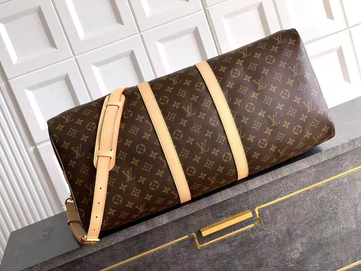 Custom-made luxury handbags