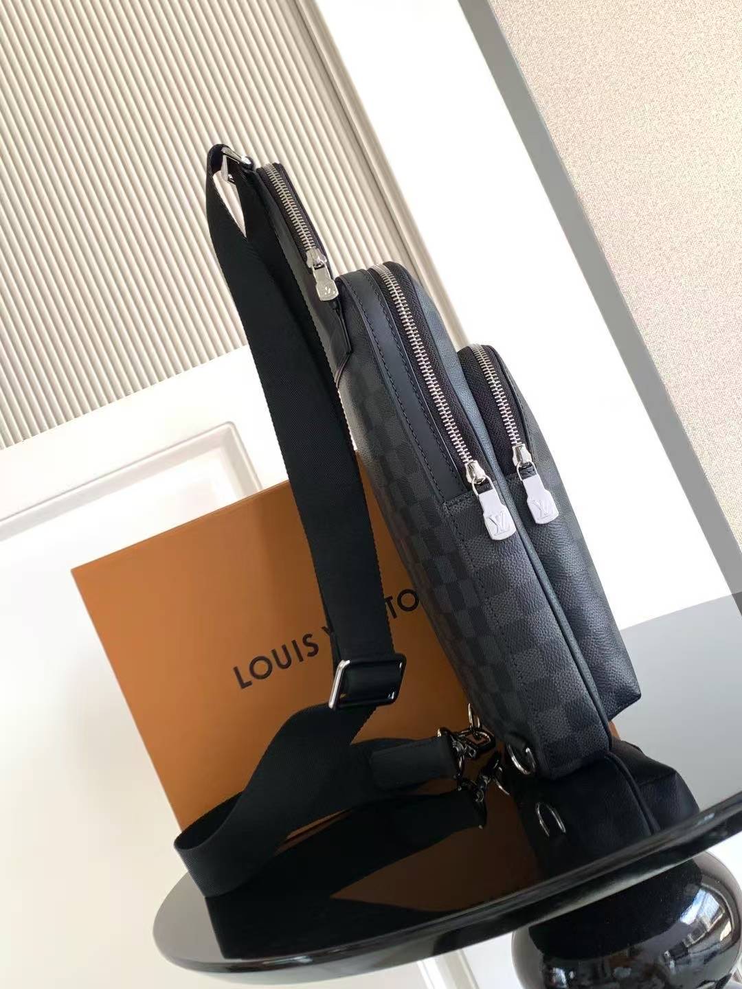 Custom-made luxury handbags