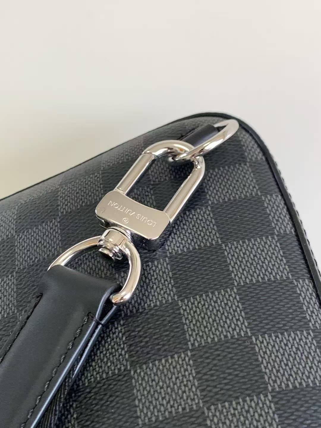 Custom-made luxury handbags