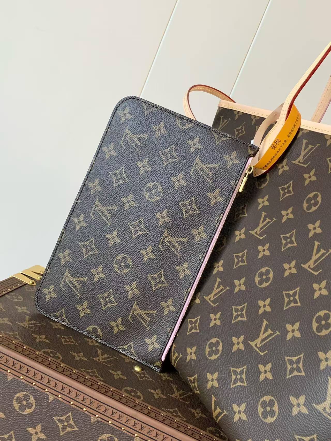 Customized high-end luxury women's handbags