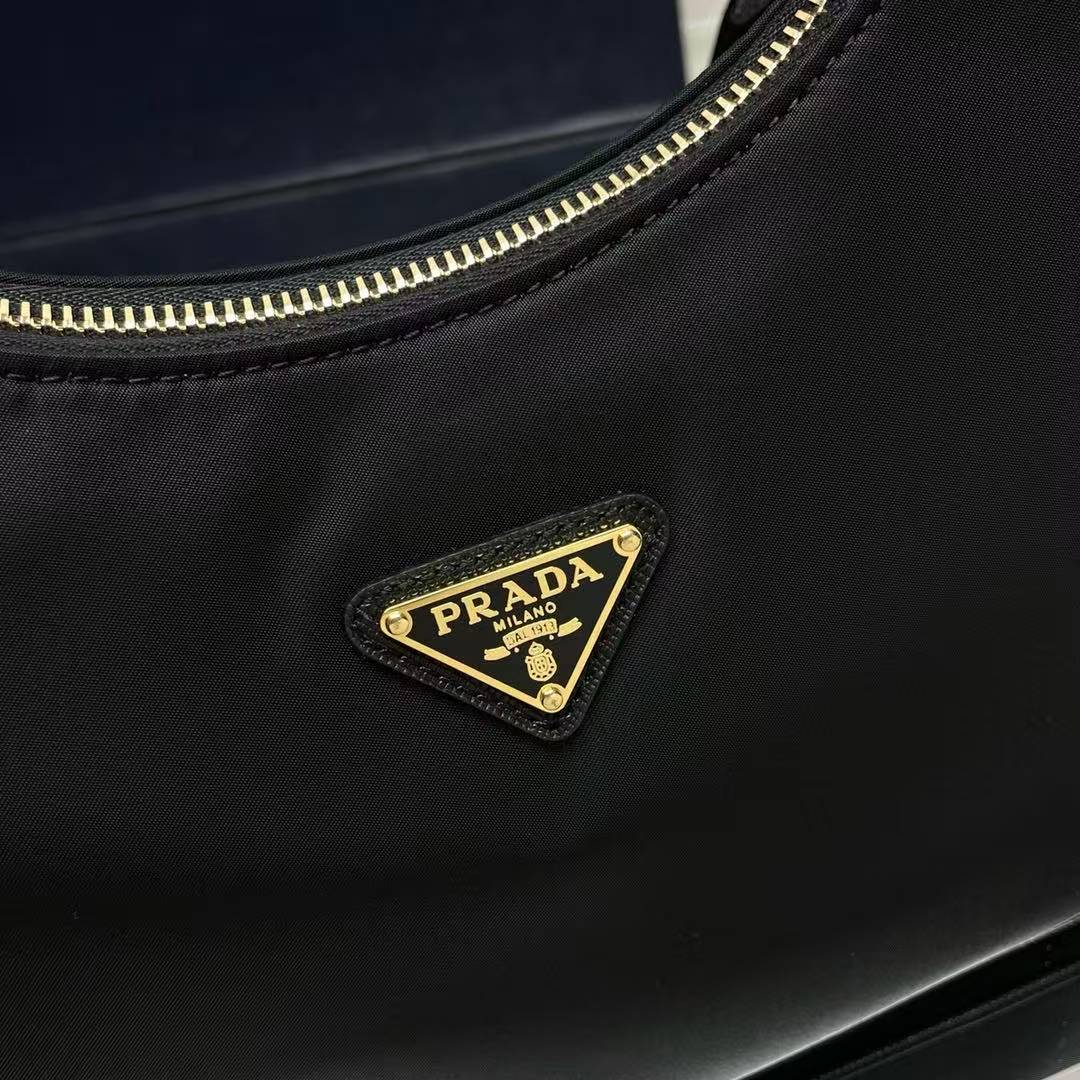 Customized luxury handbag for women, women's shoulder bag