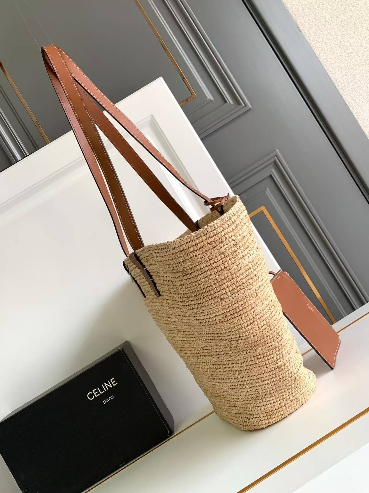Customized high-end luxury handbags for women