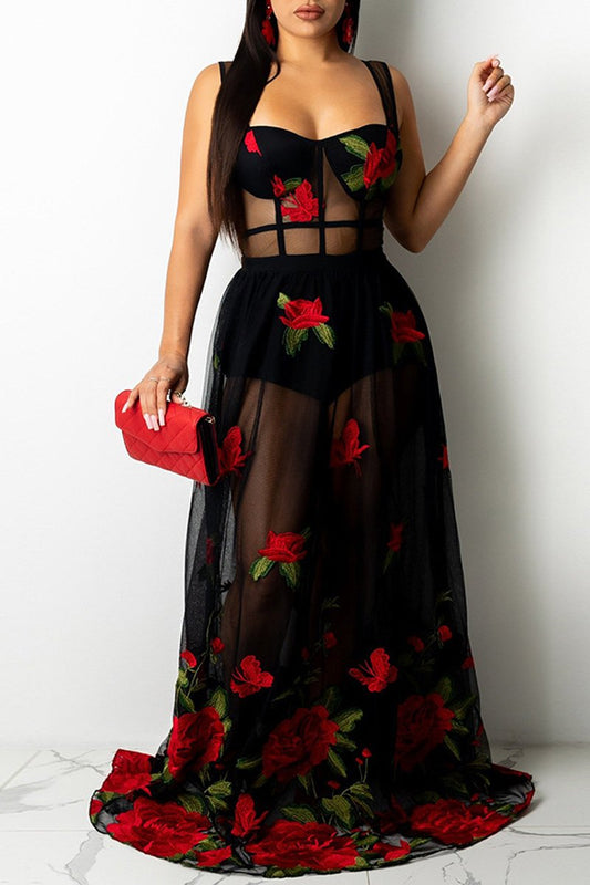 Plus Size Floral Embroidered Halter Neck Maxi Dress