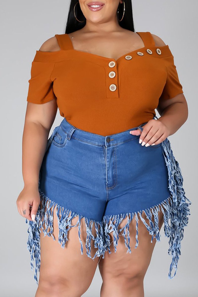 Plus Size Denim Tassel Hem Pocket Shorts