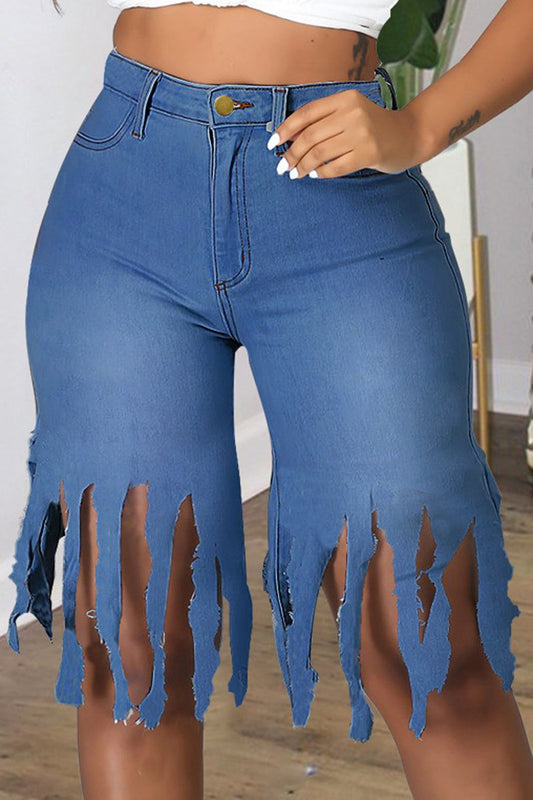 Plus Size Denim Tassel Hem Pocket Shorts