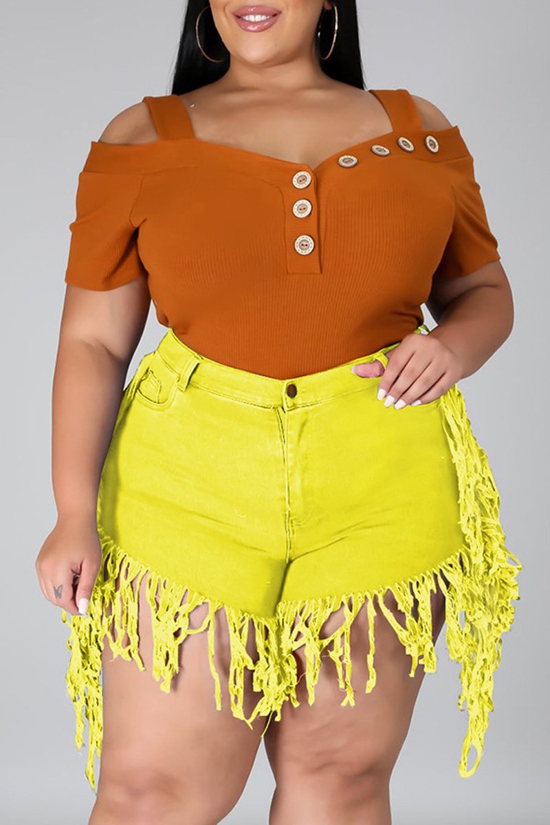 Plus Size Denim Tassel Hem Pocket Shorts