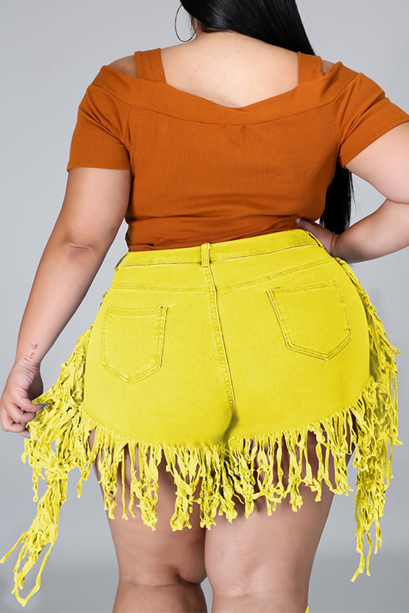 Plus Size Denim Tassel Hem Pocket Shorts