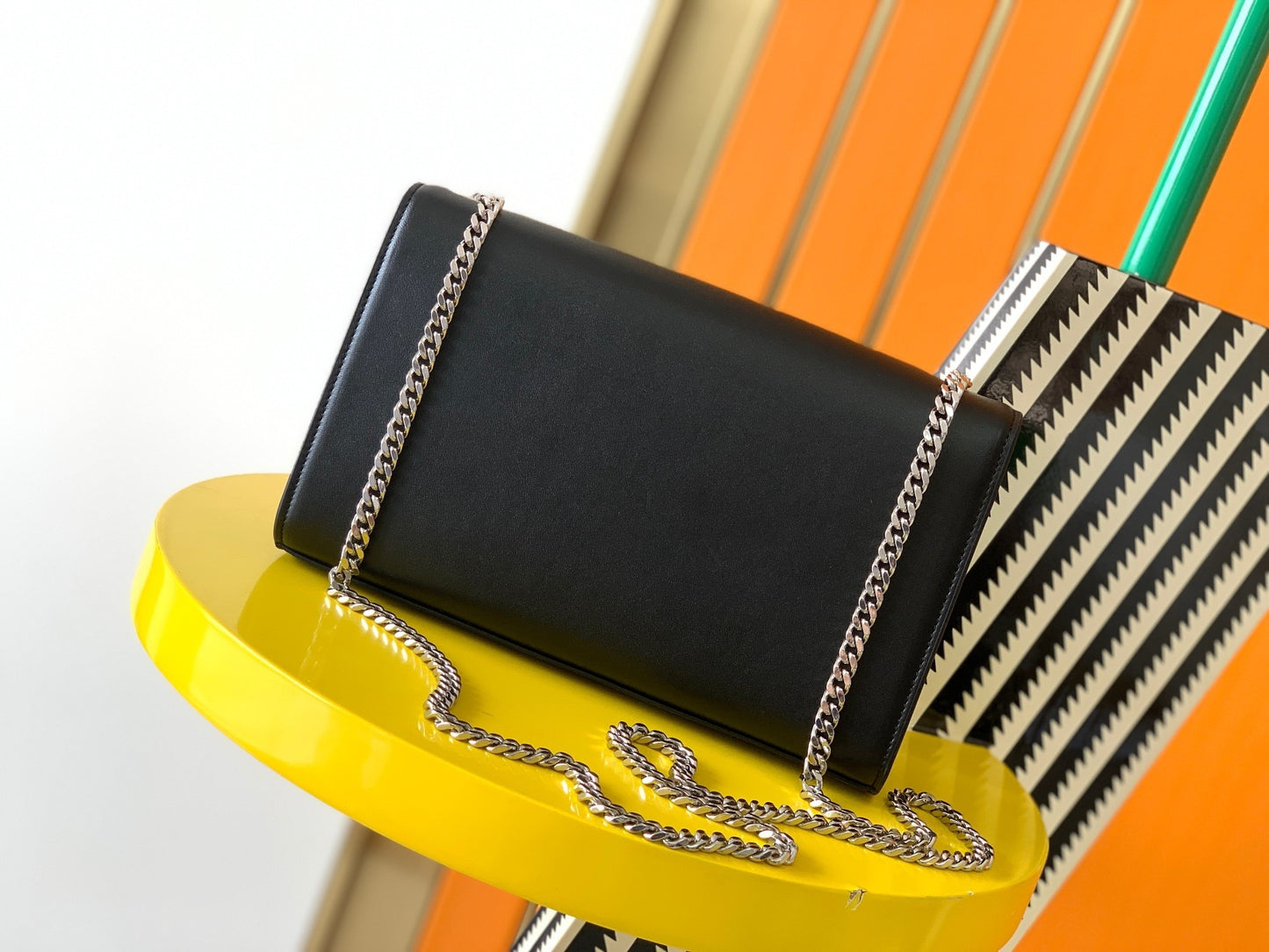 Luxury accessories A36