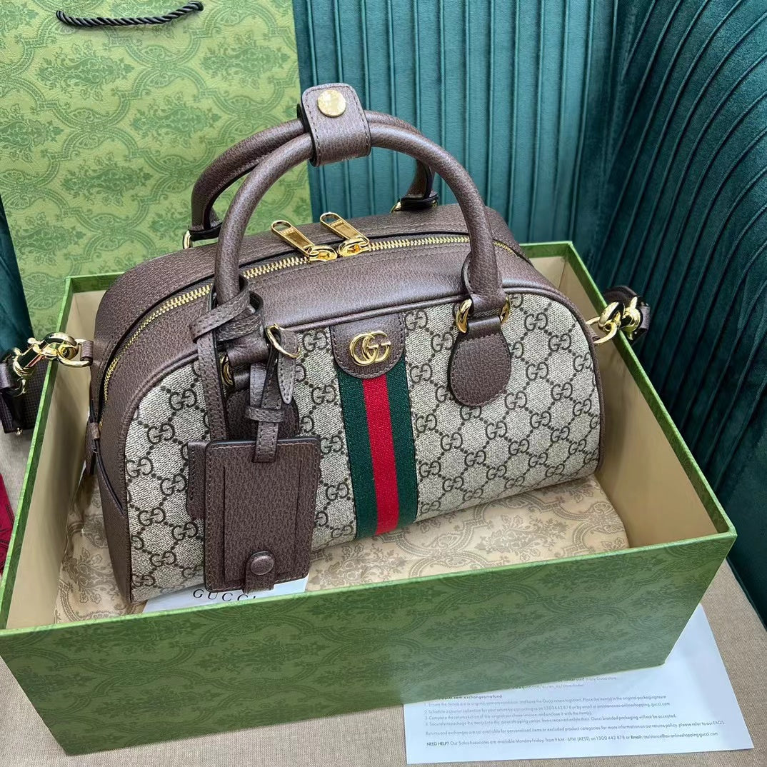 Luxury accessories A39