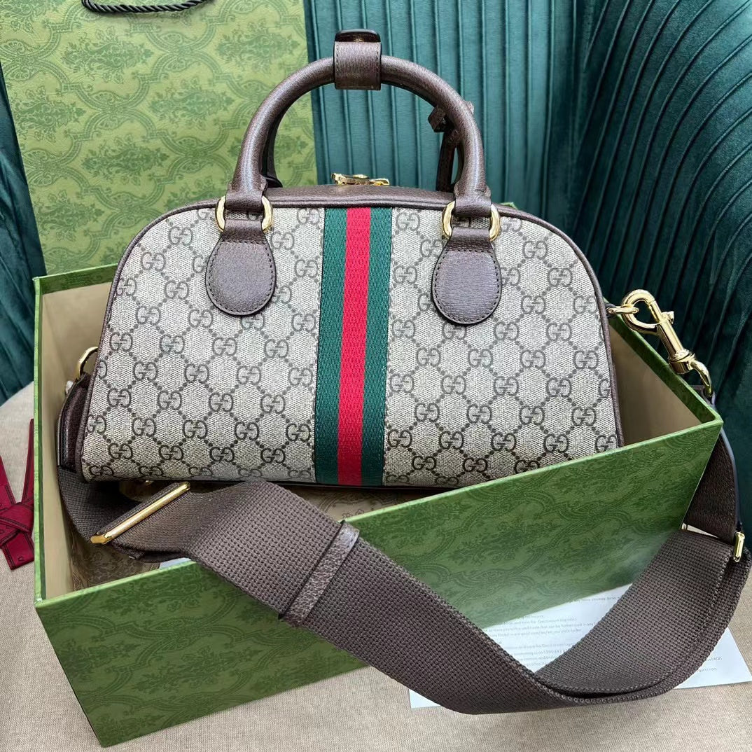 Luxury accessories A39