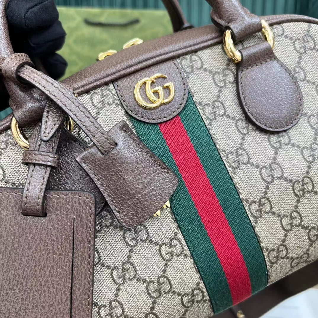 Luxury accessories A39
