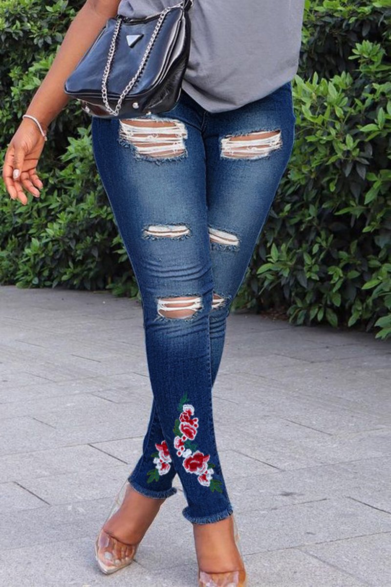 Plus Size Embroidered Denim Hole Distressed Jeans