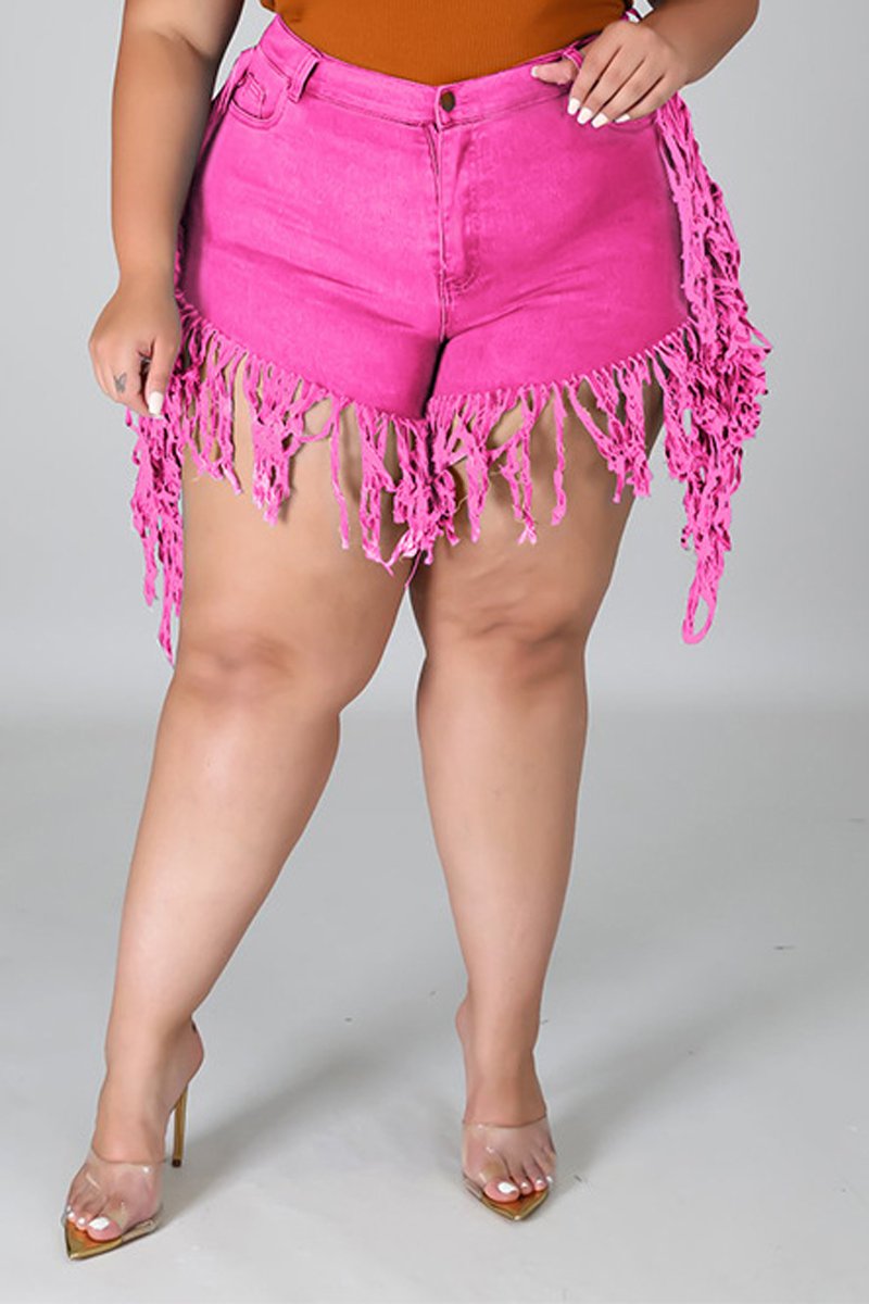 Plus Size Denim Tassel Hem Pocket Shorts