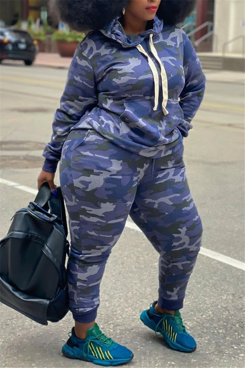 Plus Size Camouflage Print Hooded Two Piece Sets