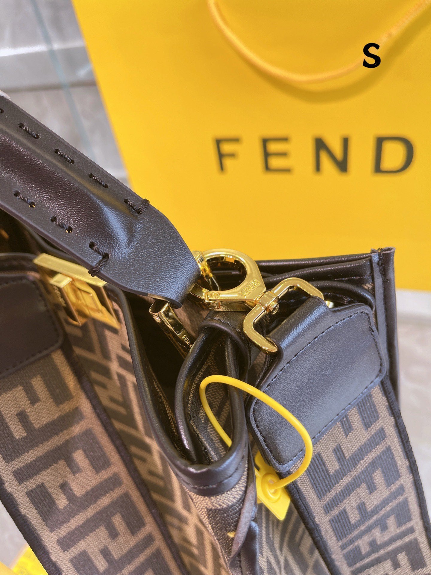 VL - Luxury Edition Bags FEI 205