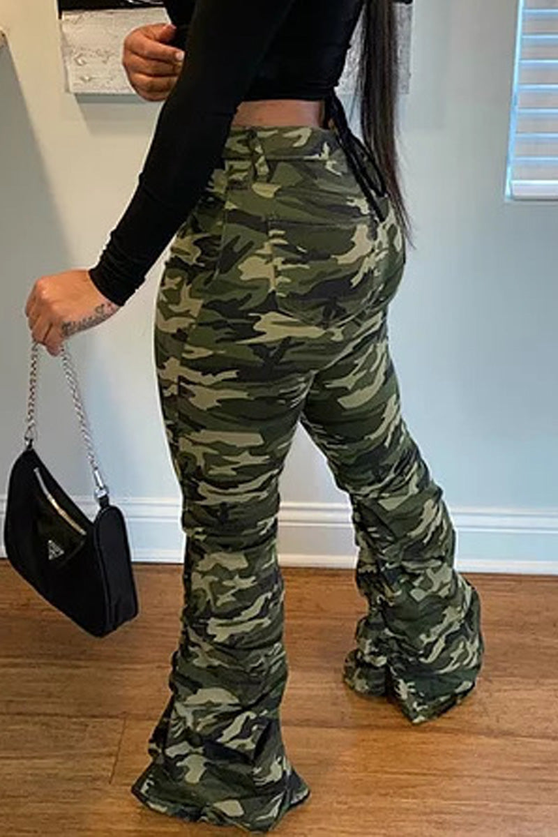 Plus Size Camouflage Print Flare Pants