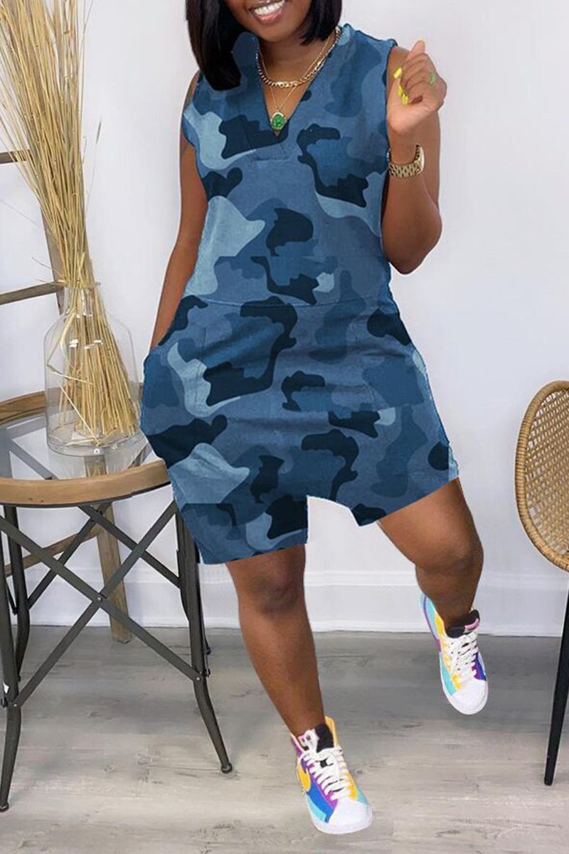 Plus Size Camouflage V-Neck Pocket Romper