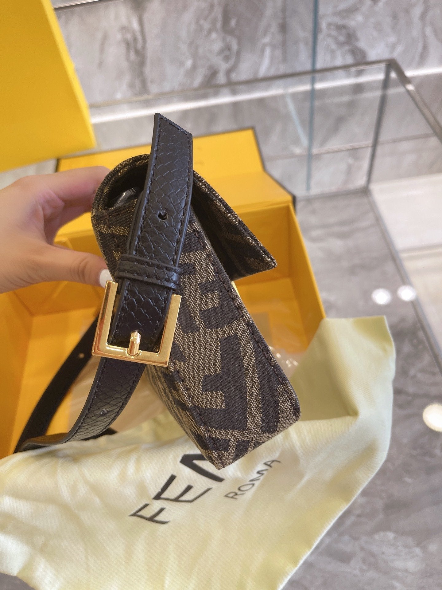 VL - Luxury Edition Bags FEI 210