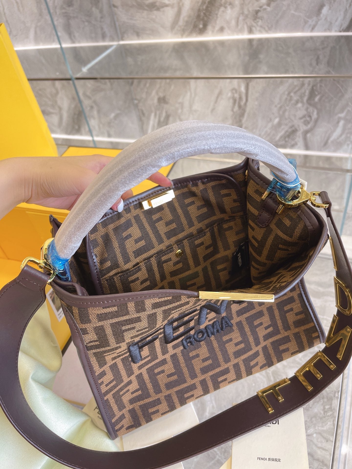 VL - Luxury Edition Bags FEI 221
