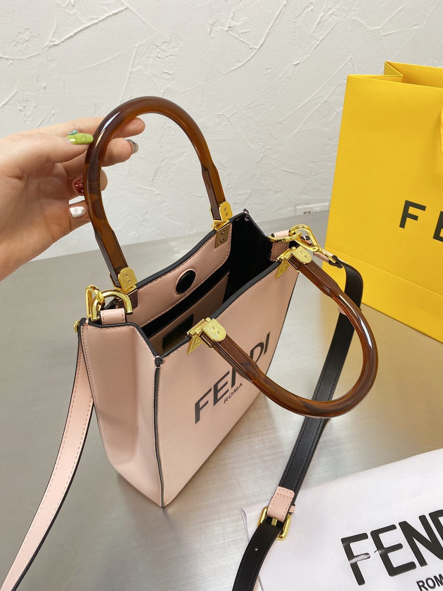 VL - Luxury Edition Bags FEI 134