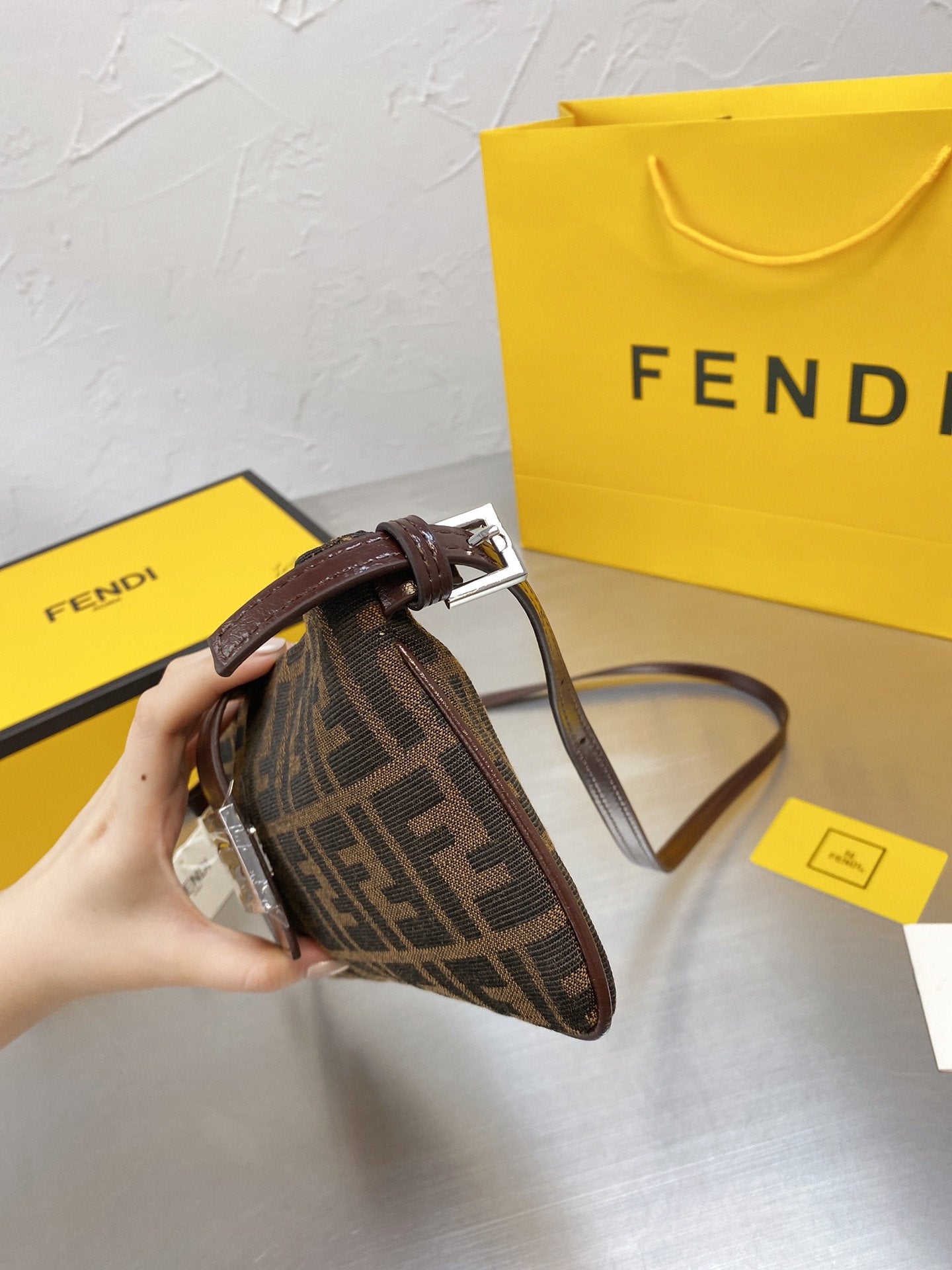 VL - Luxury Edition Bags FEI 113