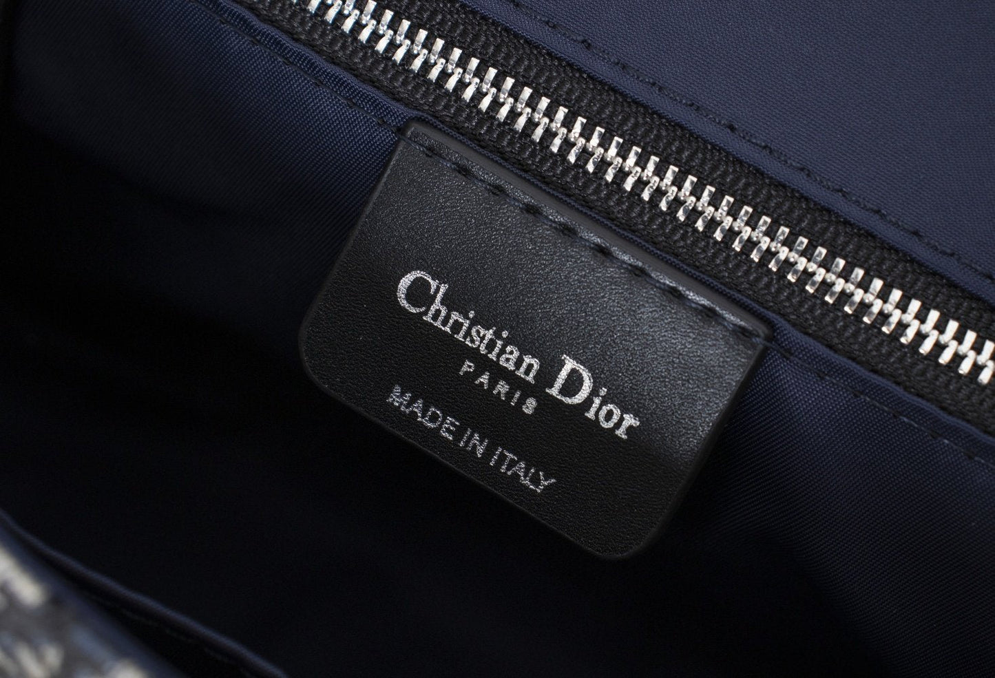VL - Luxury Edition Bags DIR 095